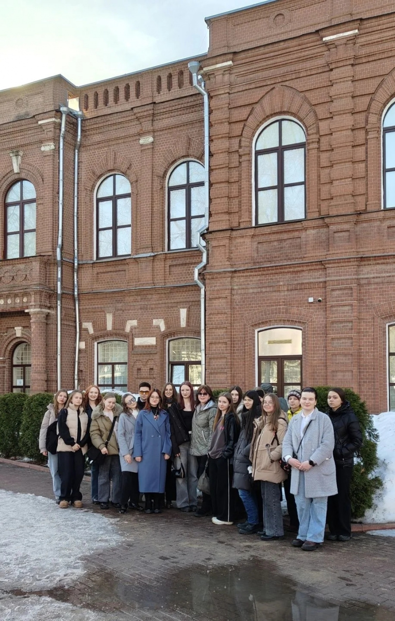 1 курс направленности «Отечественная филология» посетил выставку «Пролог»