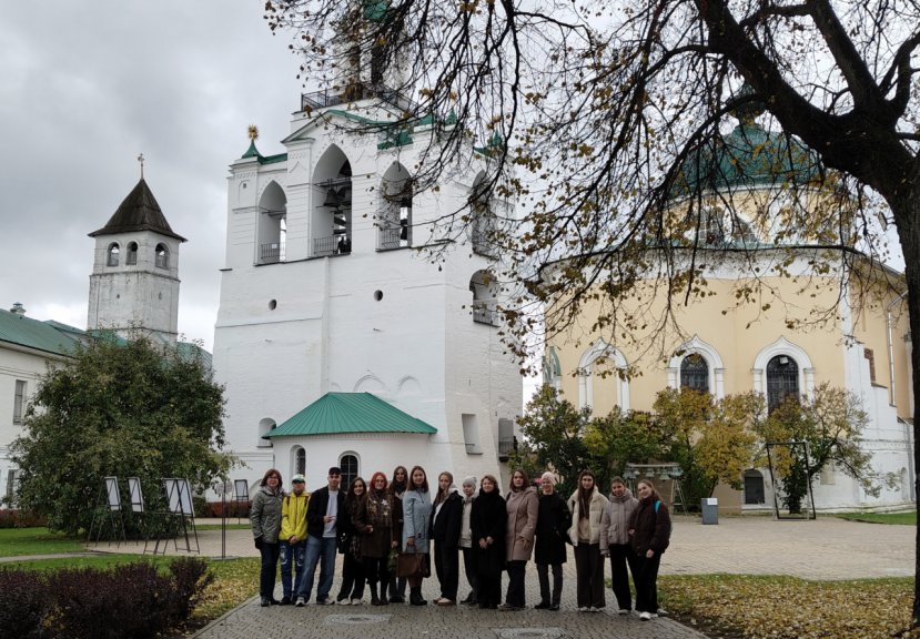 Поездка студентов 1 курса направленности "Отечественная филология" в Ярославский музей-заповедник