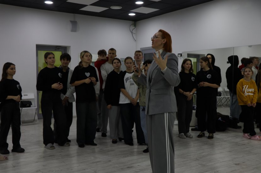 В преддверии Международного дня инвалидов студенты и педагоги ИвГУ приняли участие в практических и научных мероприятиях