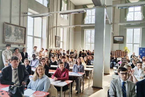 Объявлены победители регионального этапа  Всероссийского конкурса видеороликов на английском языке «iTravel – Russia: The Contribution of My Family to Our Victory»