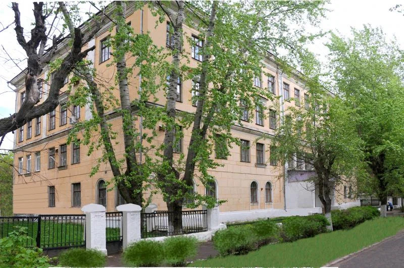 Правопросветительское мероприятие ИвГУ в школе № 58 г. Иваново: школьникам рассказали о воинской обязанности и профессии юриста