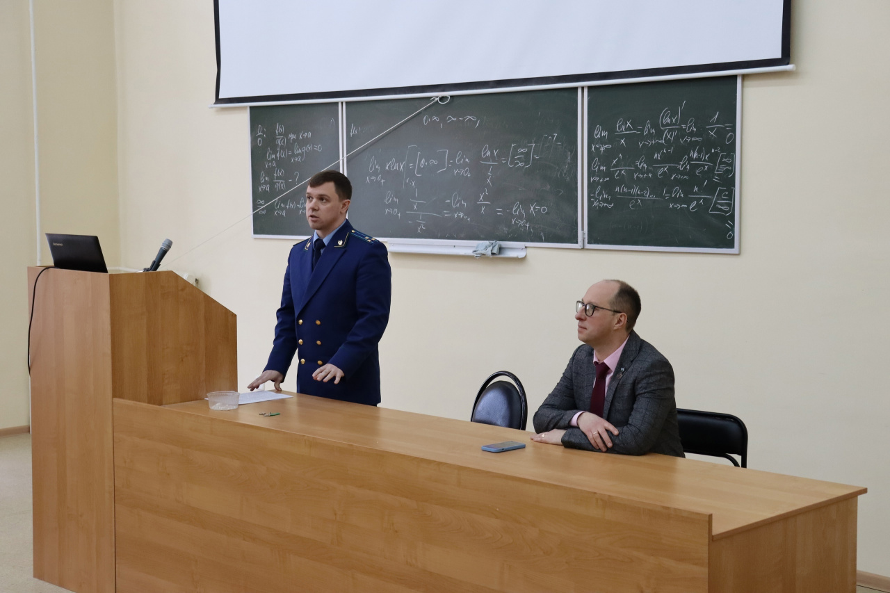 В Шуйском филиале ИвГУ прошла встреча с представителями правоохранительных органов