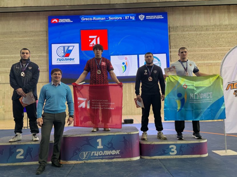 Студент ИвГУ вошёл в тройку призеров III Рейтингового турнира НСЛСБ по греко-римской борьбе