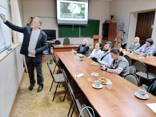 Встреча с агрономом компании «РИАТ» в ИвГУ